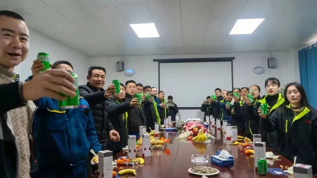 【生日会】深情不及久伴,厚爱无需多言让我们一起打造凯力“幸福航母”